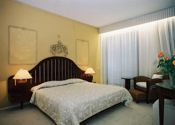 Nepheli Hotel